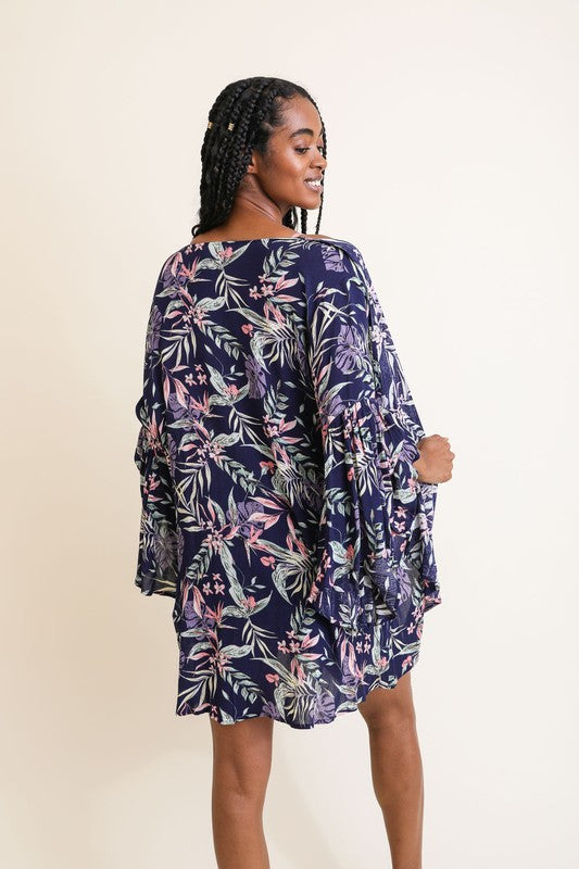 Tropical Leaves Draped Sleeve Kimono